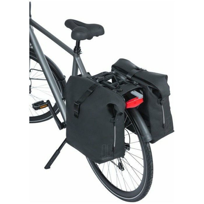 Basil fietstas dubbel SoHo Nordlight MIK night zwart Night Black