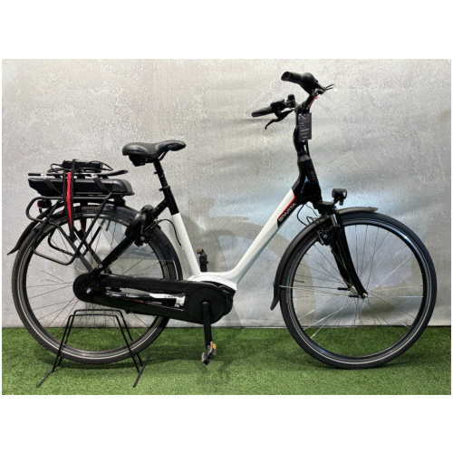 Sparta M7b 400Wh (mee met de koning. Rep: 435268) Silver/white Lage instap 2020