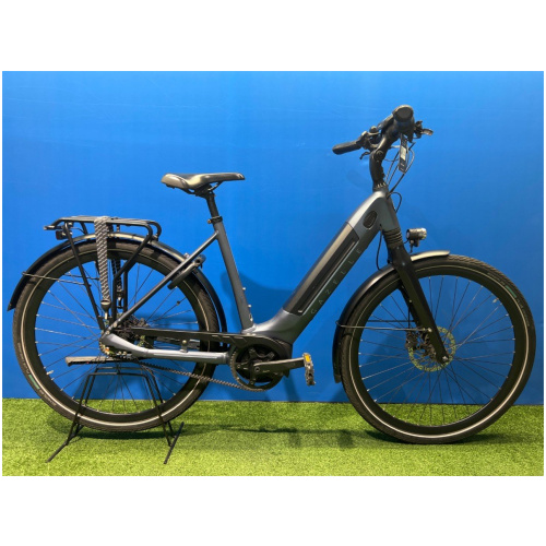 Gazelle Ultimate C8+ 500Wh (1) Orion Blue Matt Dames 2021