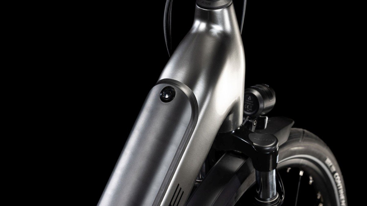 Cube SUPREME HYBRID DELUXE ONE 625 Slateblack/black Lageinstap 2025 - Afbeelding 3