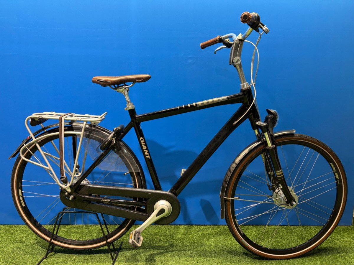 Giant Ultimo CS Zwart Heren 2020