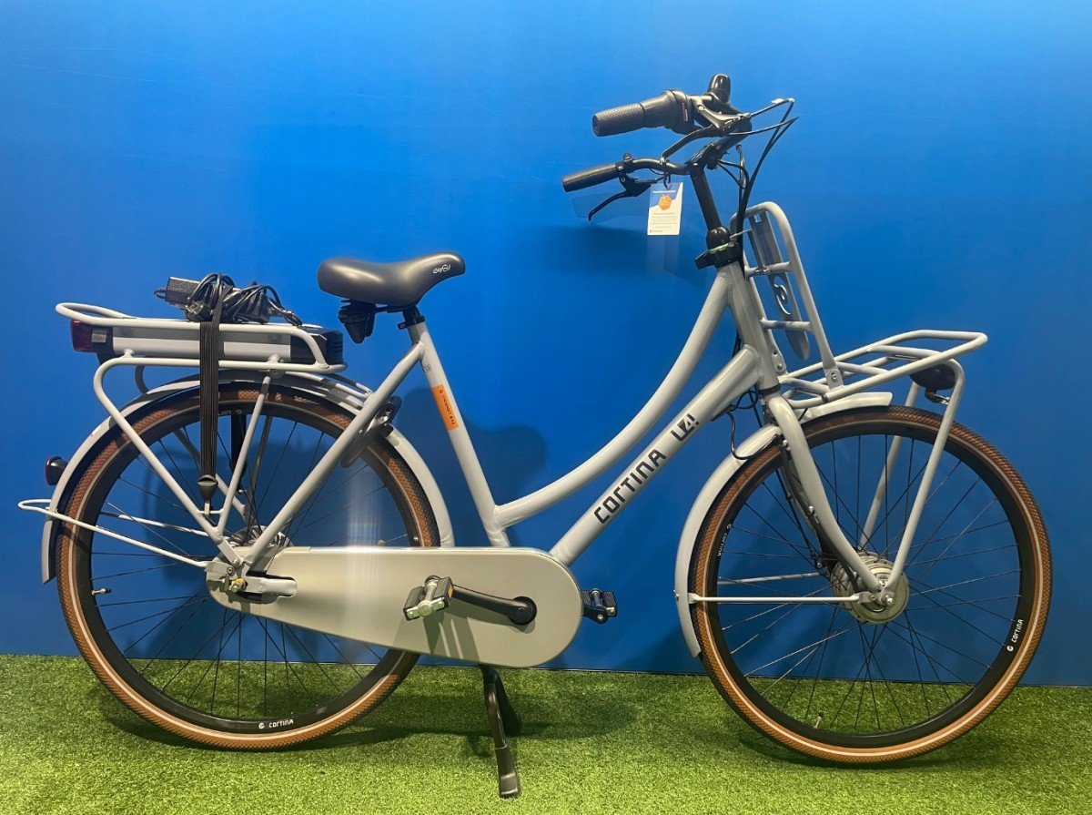 Cortina E-u4 Transport 400Wh Neutral Grey Matt Dames 2023