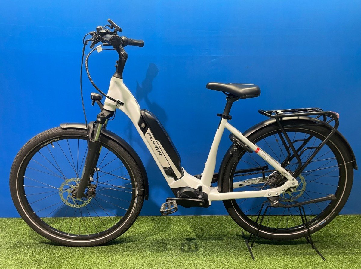 Flyer Upstreet 5 Wit Dames 2021 - Afbeelding 3