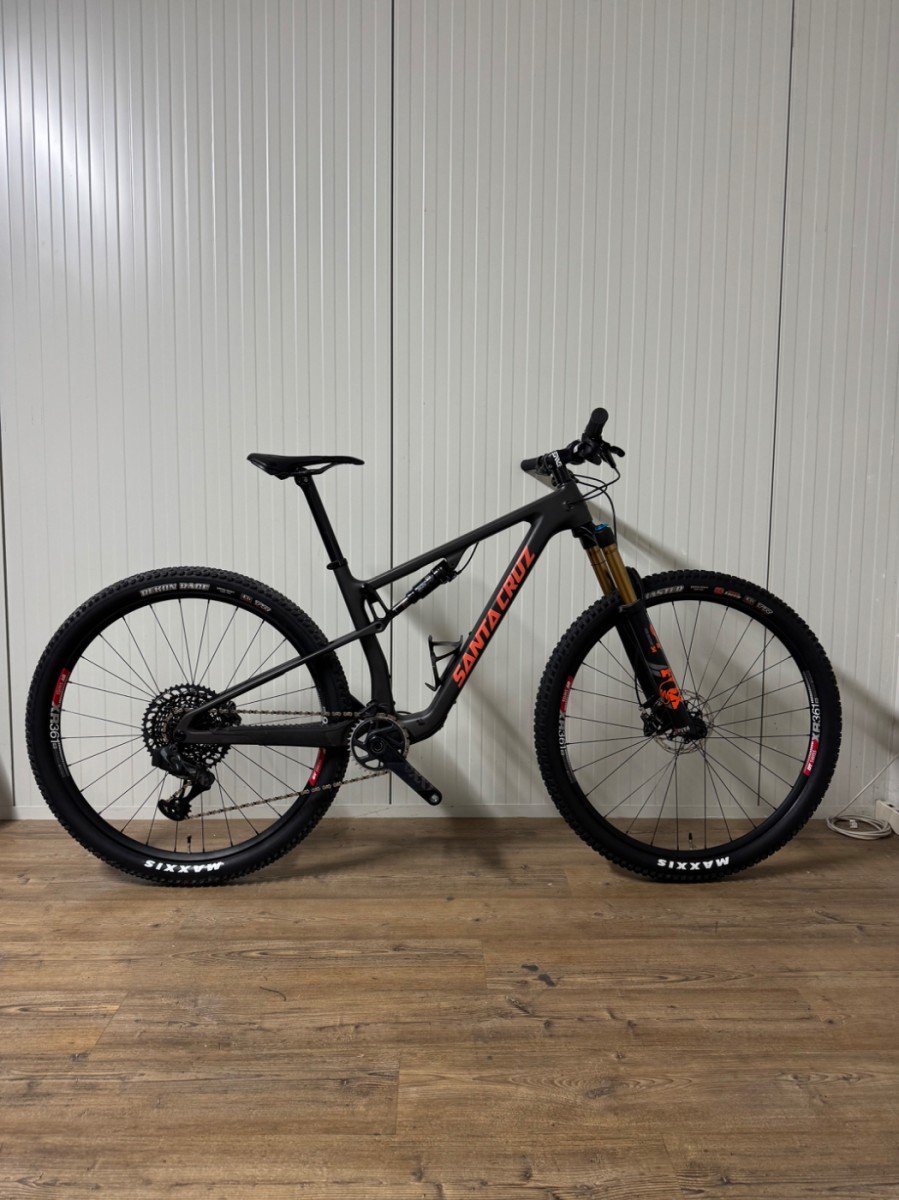 Santa Cruz Blur 4 C MD Dark Matter And Salmon