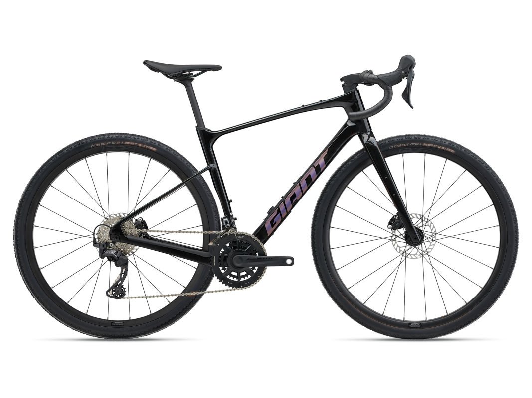Giant Revolt Advanced 2 Carbon Heren 2025