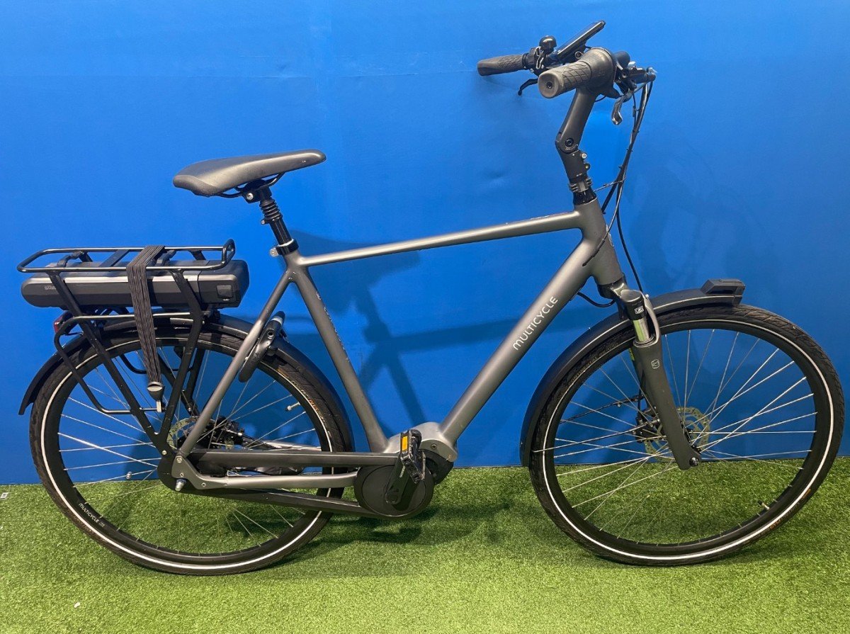 Foto van Multicycle Solo Emi ( accu 418 wh) Dark Iron Gray Satin Heren 2023 (2023) via Jansen 2wielers