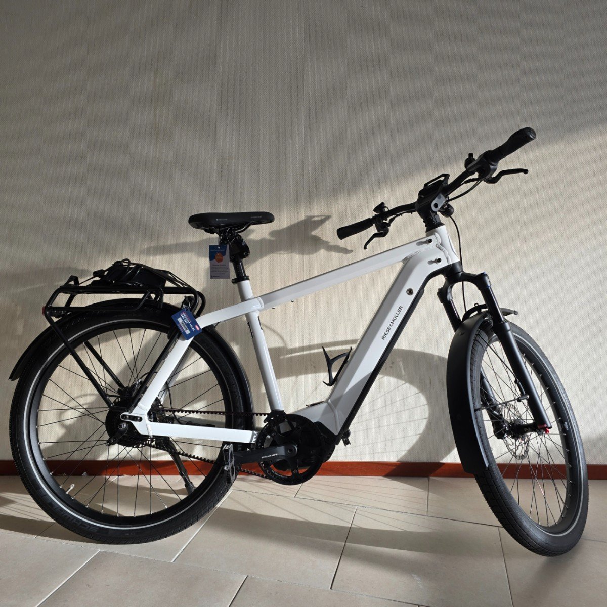 Foto van Riese & Muller Charger GT vario 625Wh smartphone RX Wit Heren 2023 (2023) via Jansen 2wielers